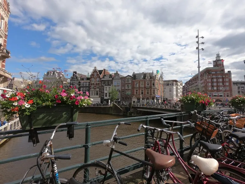 Amsterdam — Amsterdam avionom – Grad kanala, umetnosti i slobodnog duha