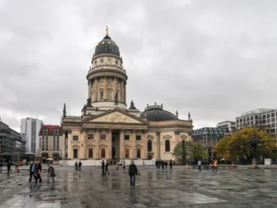 Berlin — Berlin avionom – Grad umetnosti i beskrajne energije