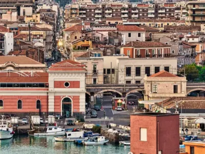 Katanija — Katanija avionom – Srce Sicilije između Etne i mora