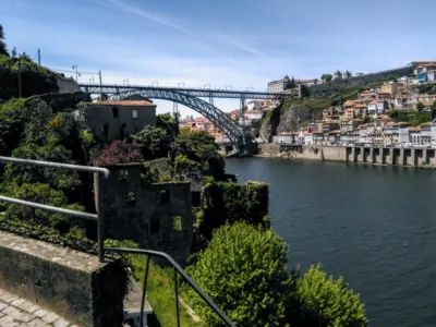 Porto — Porto avionom – Grad vina, mostova i romantike