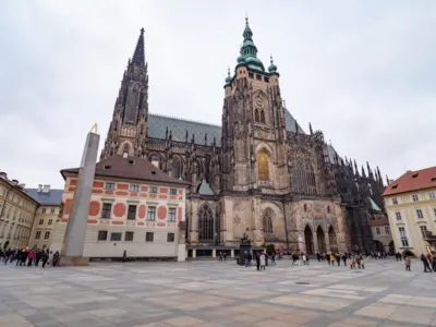 Prag — Prag avionom – Bajkovita tura za ljubitelje istorije i arhitekture