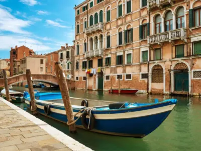 Venecija — Venecija – Grad na vodi, večni simbol umetnosti i romantike