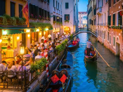 Venecija — Venecija – Grad na vodi, večni simbol umetnosti i romantike
