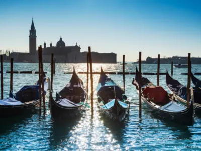 Venecija — Venecija – Grad na vodi, večni simbol umetnosti i romantike