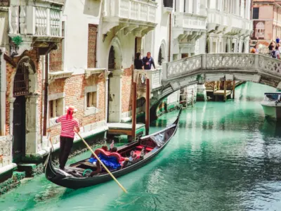 Venecija — Venecija – Grad na vodi, večni simbol umetnosti i romantike