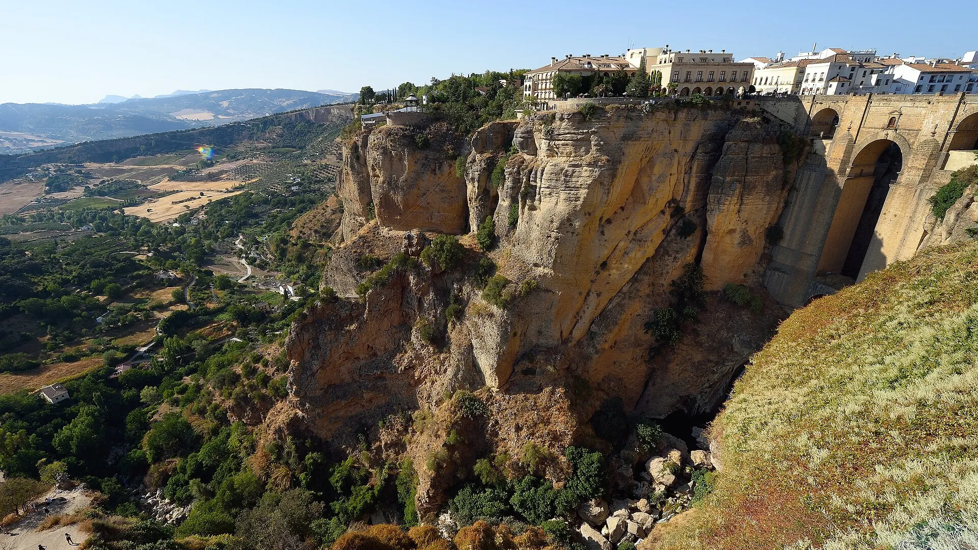 Ronda – most Puente Nuevo iznad klisure El Tajo, Andaluzija