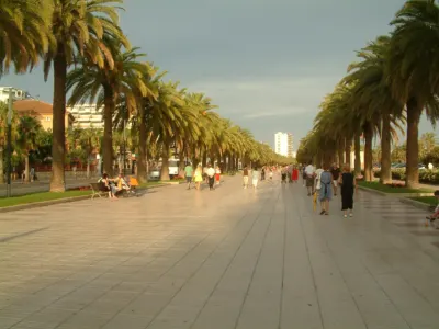 Šetalište uz more u Salou, Španija